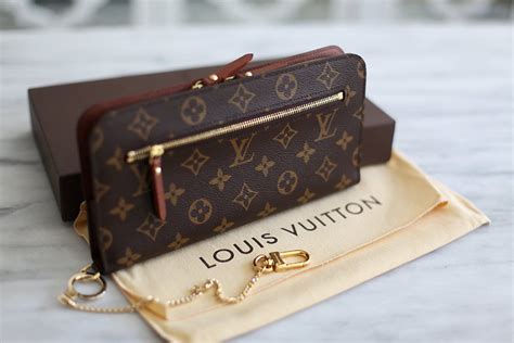 louis vuitton insolite wallet chain